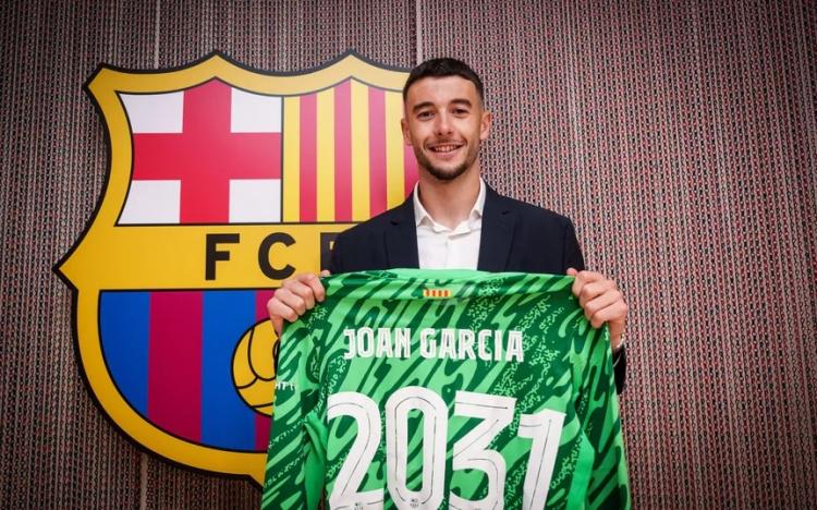 而防线队友, 人有着深厚, 常坚决 而防线队友, 人有着深厚, 常坚决