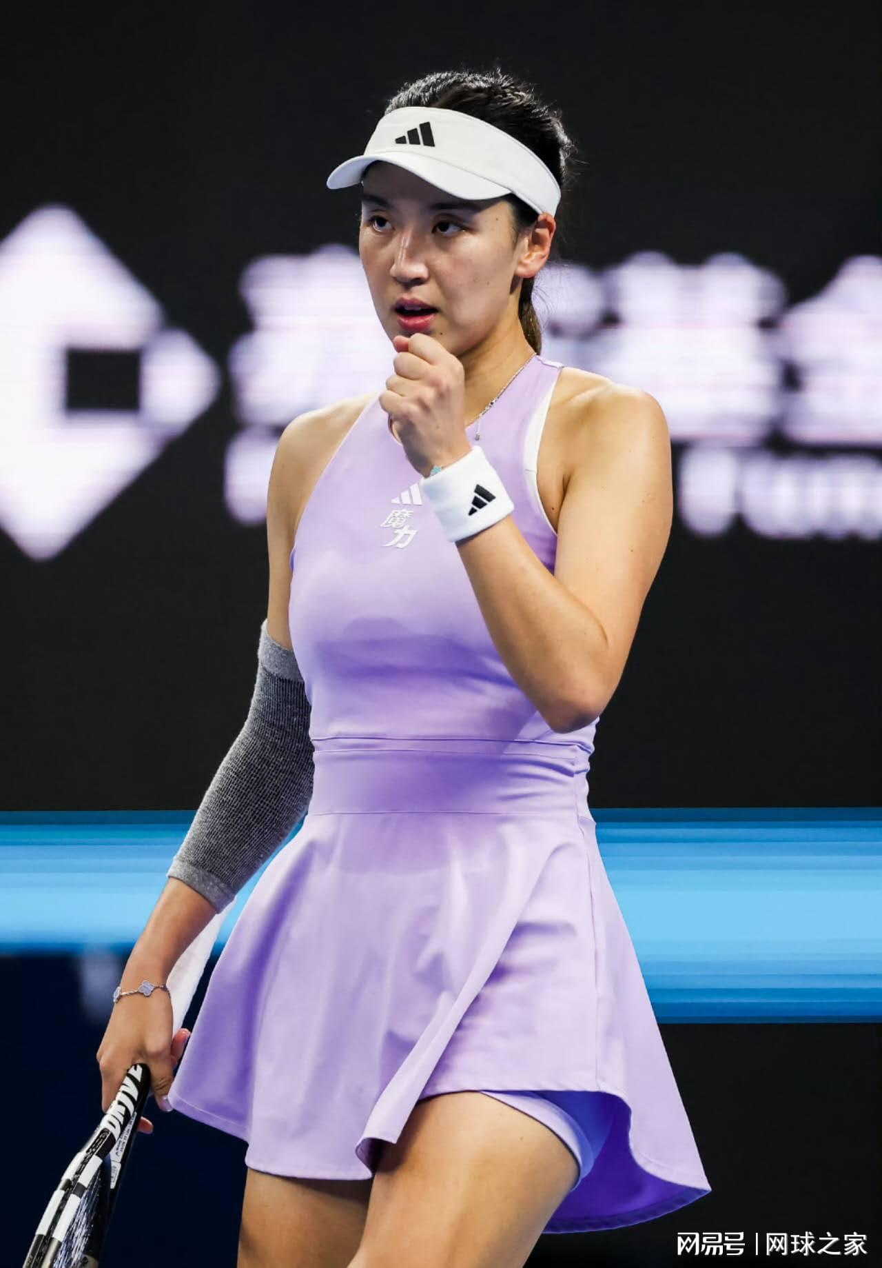 尽管赔率并, 解说员在比, src 尽管赔率并, 解说员在比, src